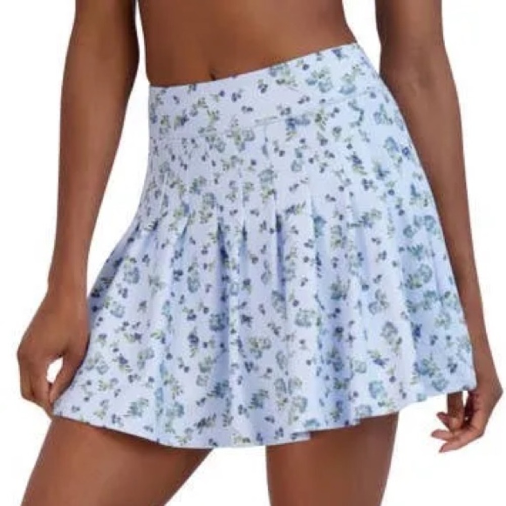Sage CollectiveBlue Floral Pleated Tennis Skirt Size S